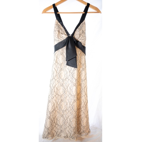 White House Black Market cream and black lace dress size 0 - Picture 10 of 10